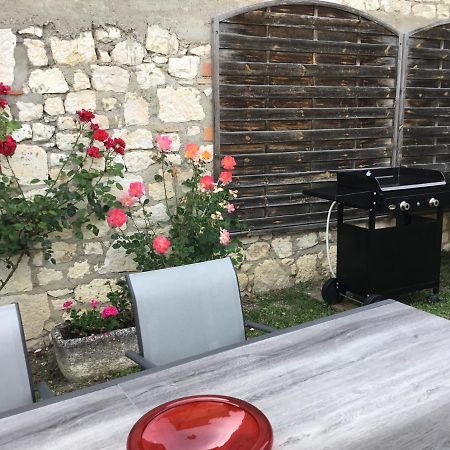 Maison De Jade Noailles  Εξωτερικό φωτογραφία